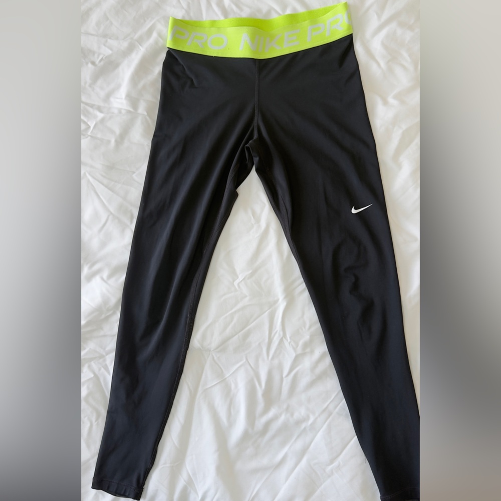 Nike Pro Dri-FIT Gray Leggings